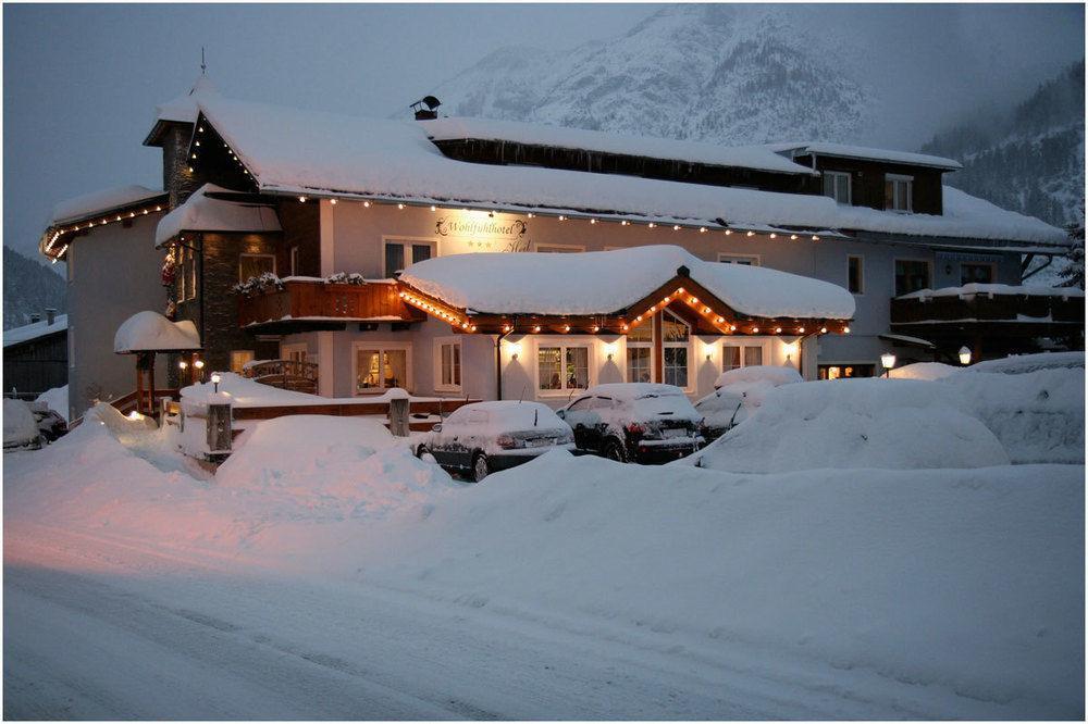 Wohlfuehlhotel Berg Heil Holzgau Eksteriør billede
